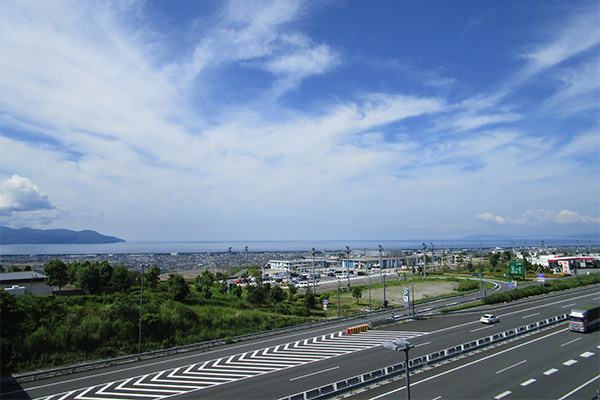眼下に広がるのは広大な駿河湾！